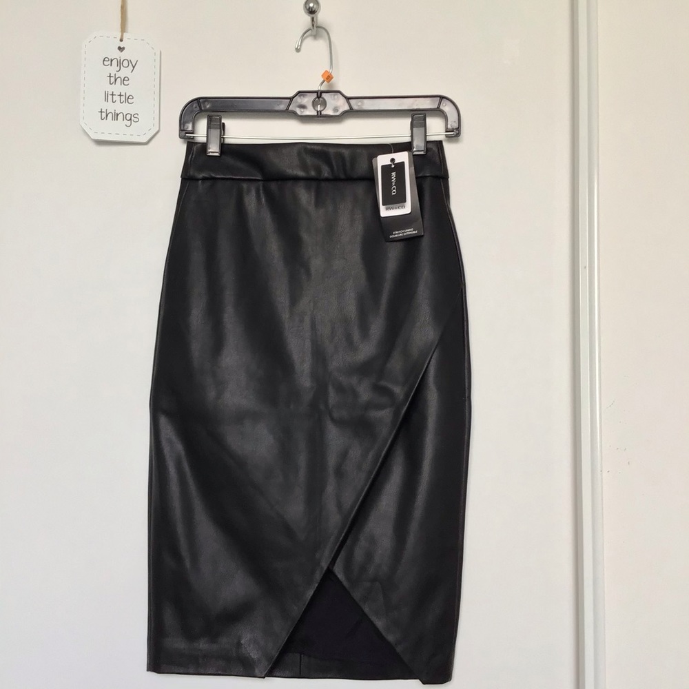 Black skirt